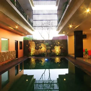 the-agung-residence.hotelsseminyak.net/