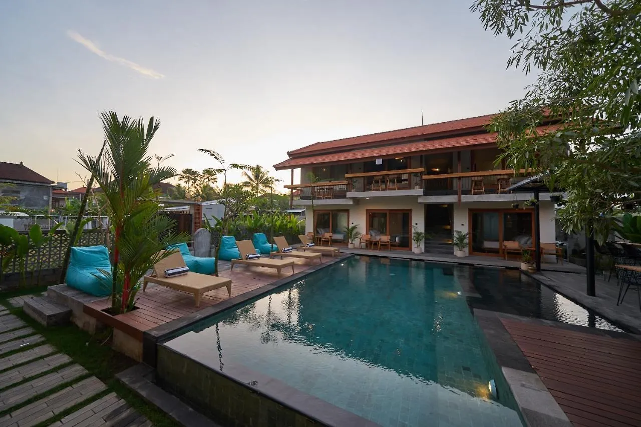 Kubu Tropis Hotel Ubud  3*, Ubud (Bali)